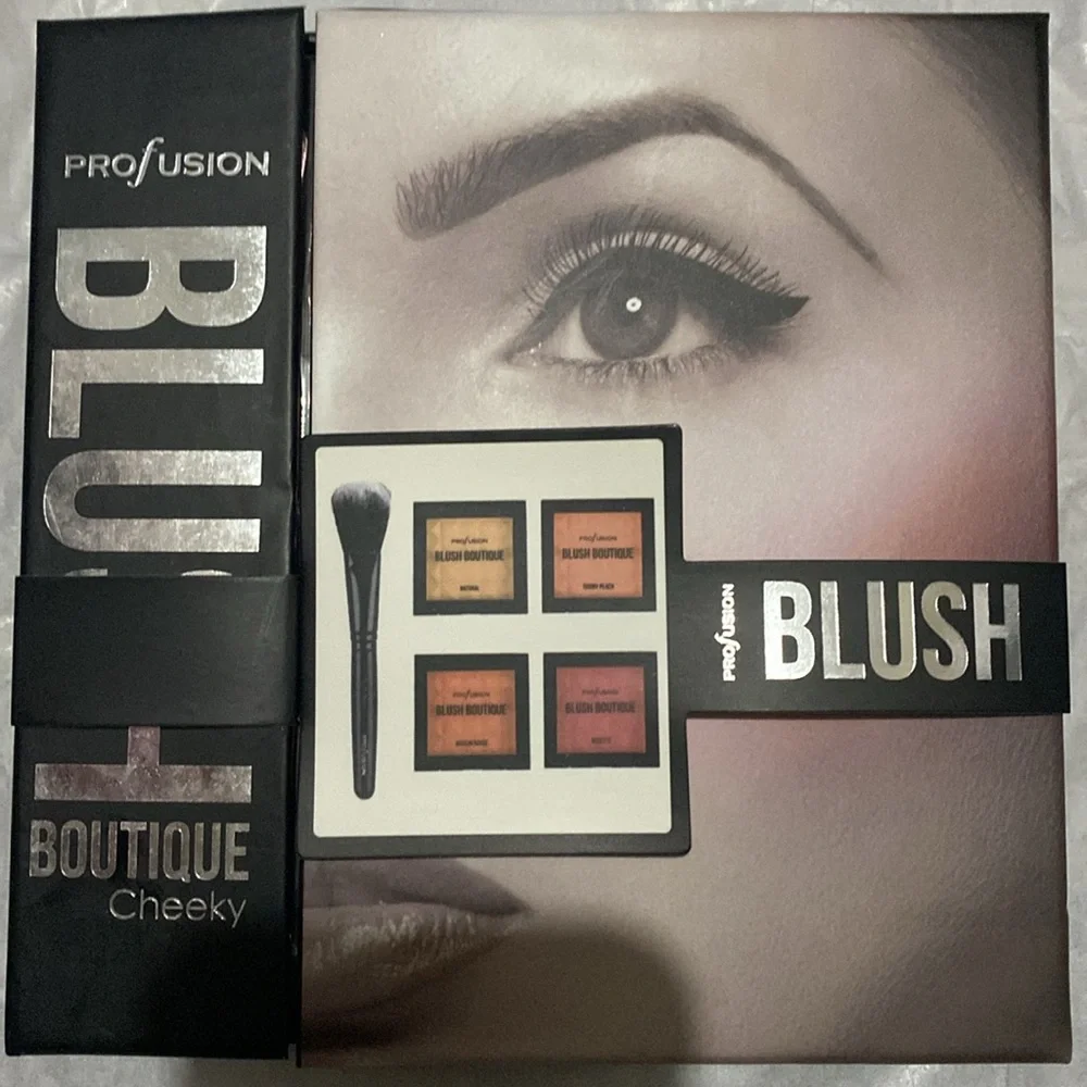 Profusion cosmetics blush set rosette makeup brand new with brush & shades